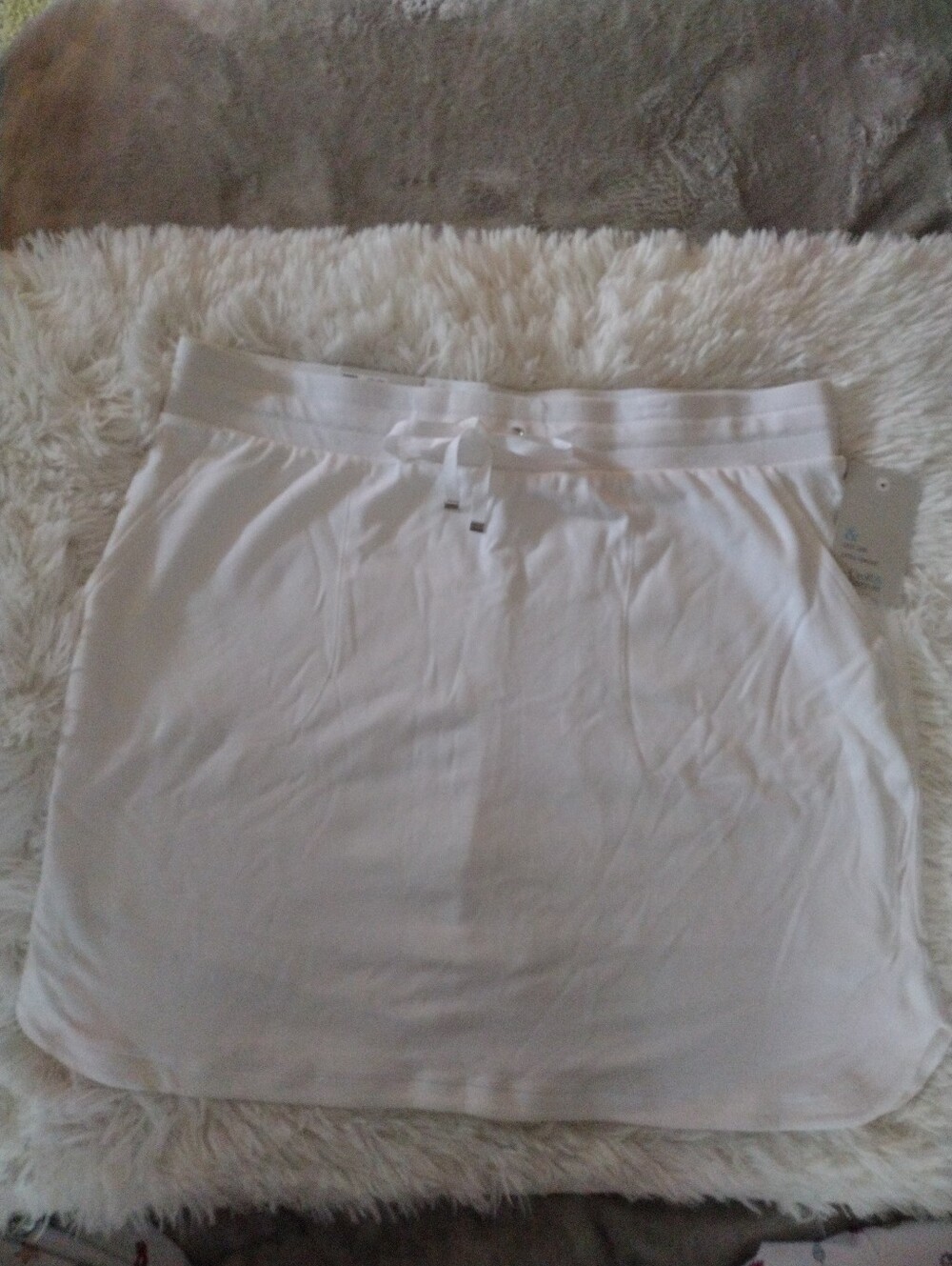 Women's White Pull-On Skirt with Drawstring Waist